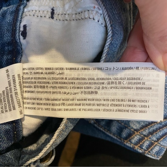 HOLLISTER Girls Junior Embroidered High-Rise Raw Frayed Hem Jean Shorts Sz 5/27 - Picture 6 of 6